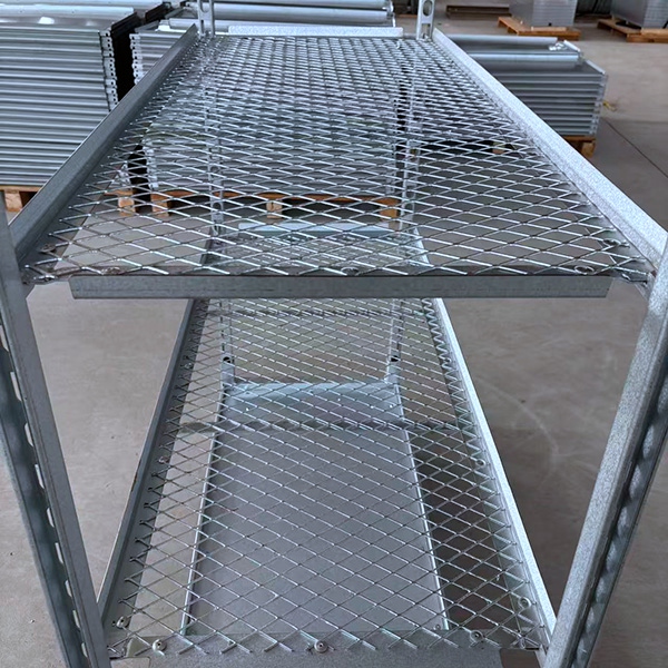 Partition pull plate net style seedling cart